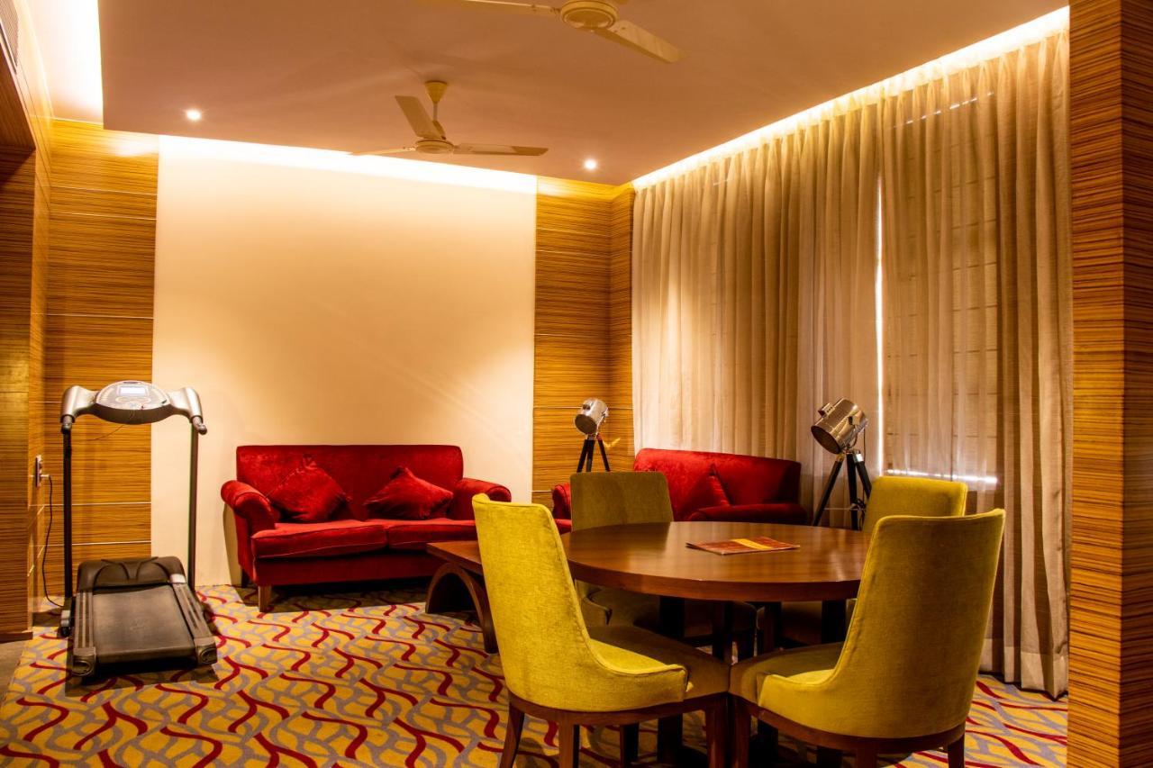 Rewa Hotel Landmark מראה חיצוני תמונה